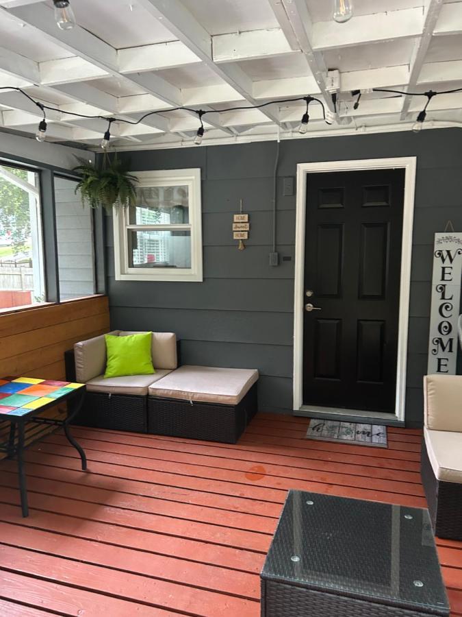 Serene Retreat! 420 Friendly In Designated Area, 3 Minutes To Downtown 리치먼드 외부 사진
