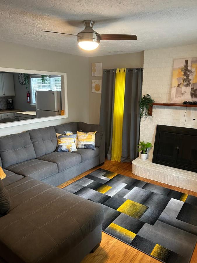 Serene Retreat! 420 Friendly In Designated Area, 3 Minutes To Downtown 리치먼드 외부 사진
