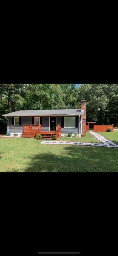 Serene Retreat! 420 Friendly In Designated Area, 3 Minutes To Downtown 리치먼드 외부 사진